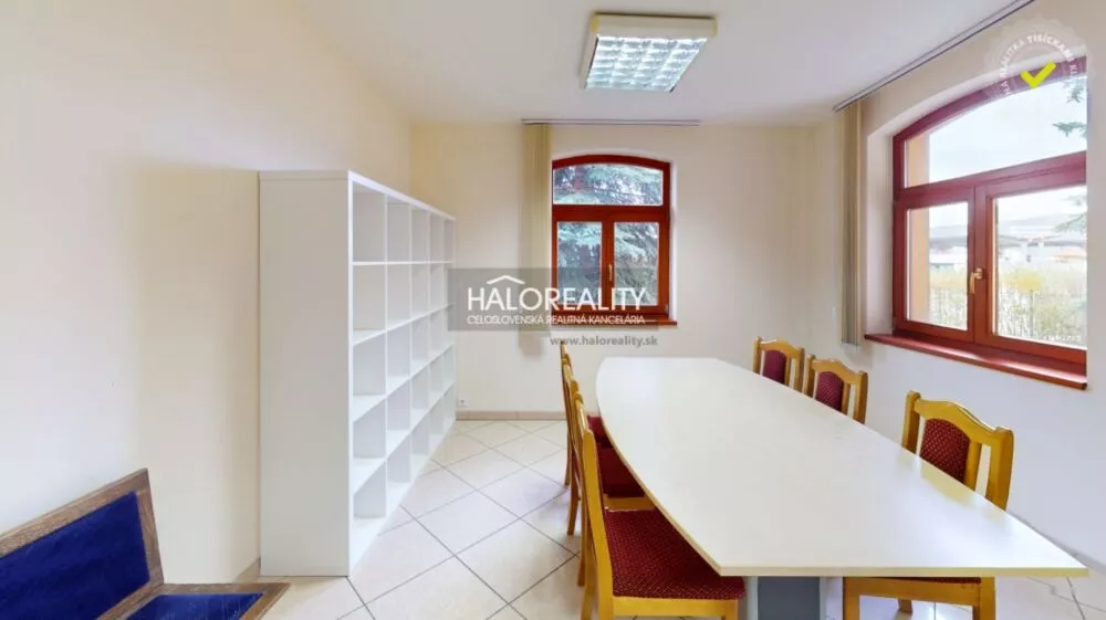 Polyfunkčný objekt na prenájom 1250m2, Žiar nad Hronom, 162043_4