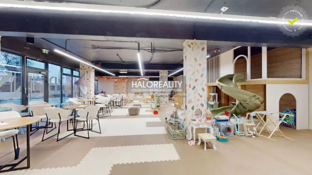 Obchodné priestory na predaj 195m2, Bratislava - Nové Mesto, 162466_2