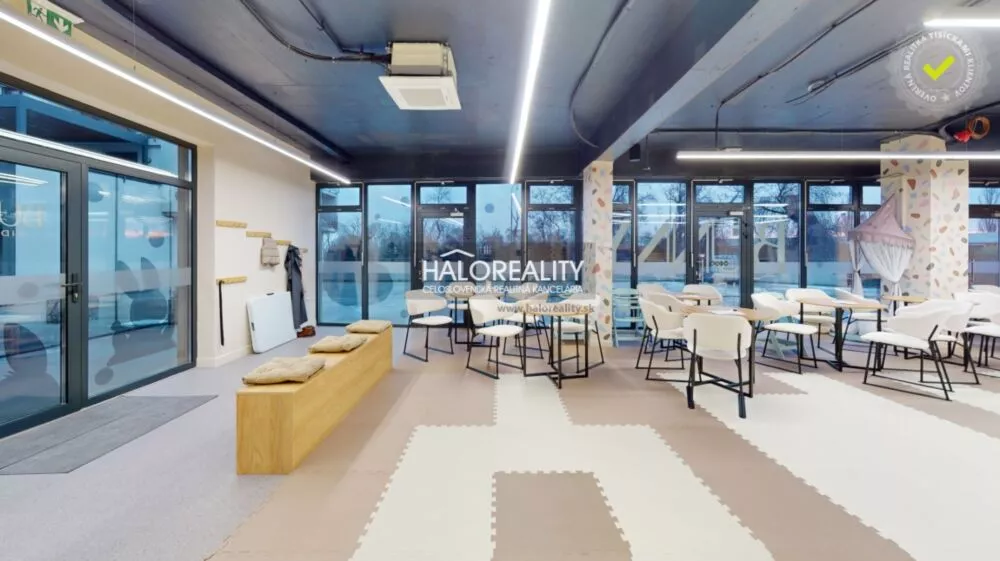 Obchodné priestory na predaj 195m2, Bratislava - Nové Mesto, 162466_10