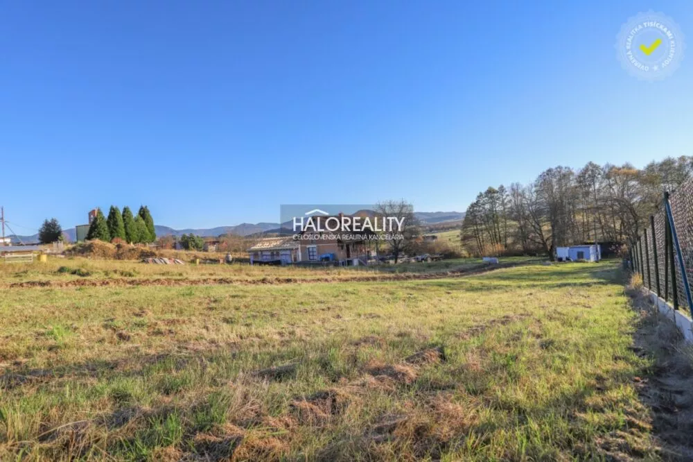 Pozemok pre rod. domy na predaj 1061m2, Veľká Čierna, 162669_1