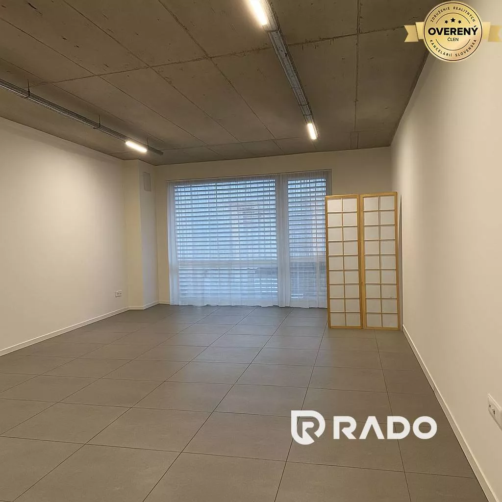 Kancelárie, admin. priestory na prenájom 27m2, Legionárska, Trenčín, 163030_0