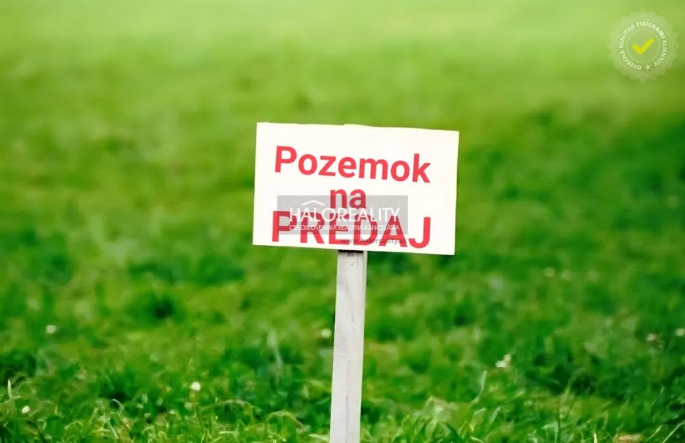 Pozemok pre rod. domy na predaj 3504m2, Matúškovo, 163053_0