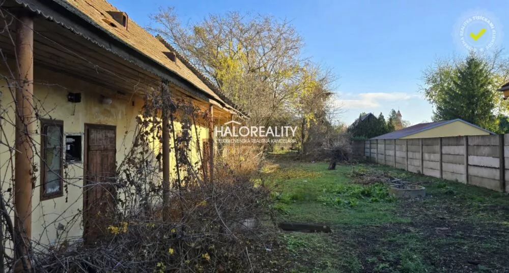 Pozemok pre rod. domy na predaj 3504m2, Matúškovo, 163053_1