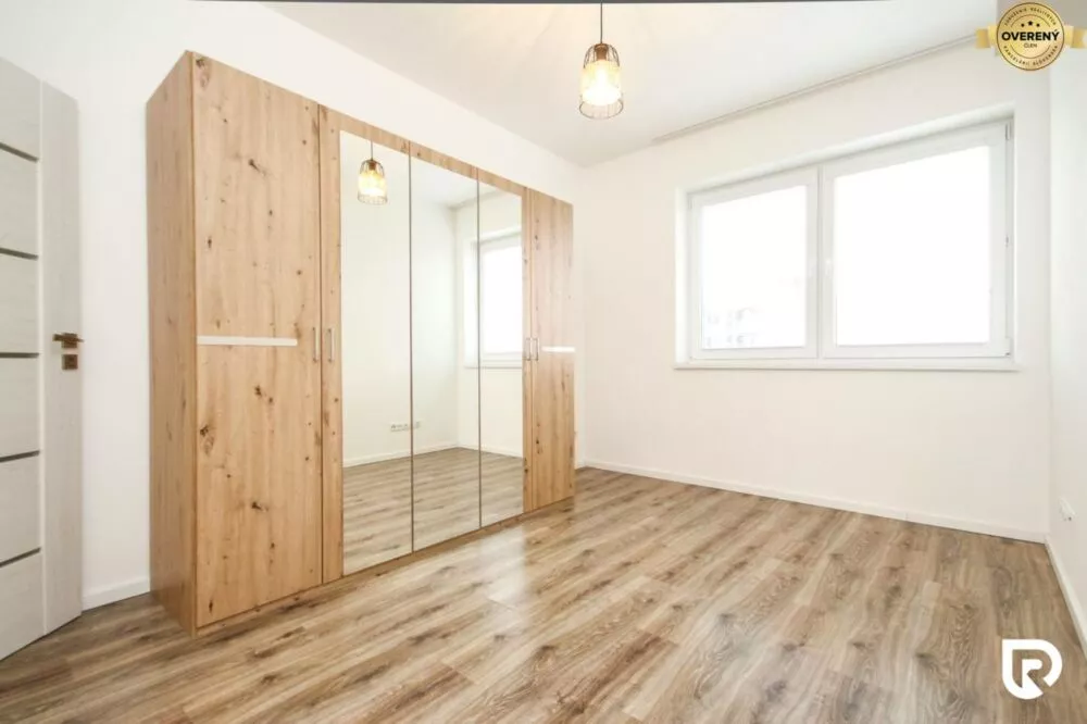 3 izbový byt na predaj 80m2, Saratovská 12, Trenčín, 163265_9