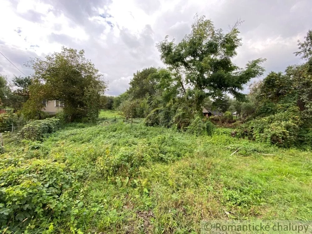 Pozemok pre rod. domy na predaj 1771m2, Ozdín, 92688_4