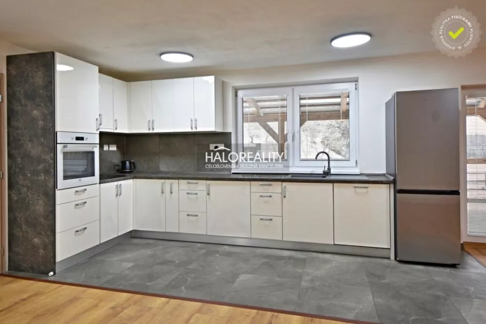 Rodinný dom na prenájom 130m2, Nová Baňa, 163479_0