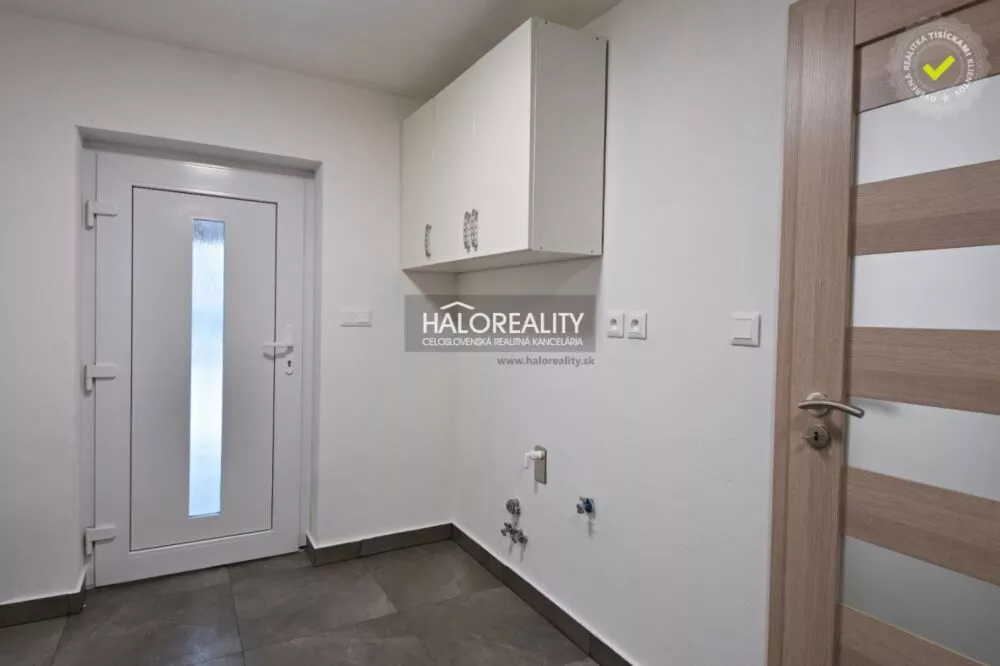 Rodinný dom na prenájom 130m2, Nová Baňa, 163479_11