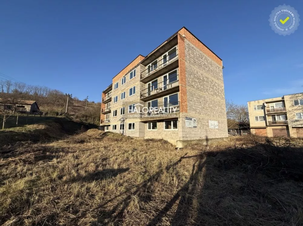 Polyfunkčný objekt na predaj 7850m2, Hodejov, 163492_0