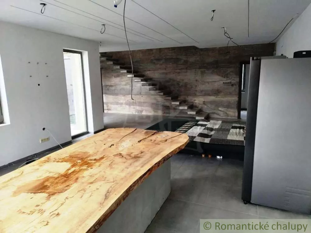 Rodinný dom na predaj 173m2, Plášťovce, 149008_23