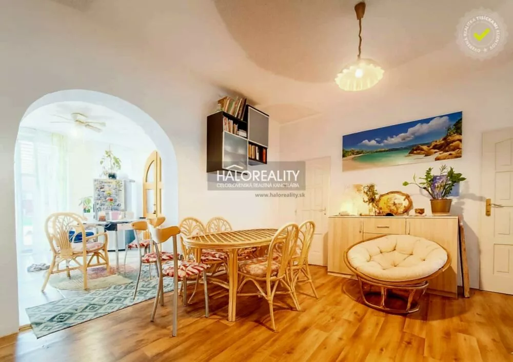 Rodinný dom na predaj 250m2, Komárno, 163538_1