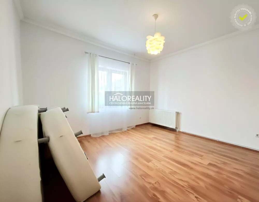 Rodinný dom na predaj 250m2, Komárno, 163538_6