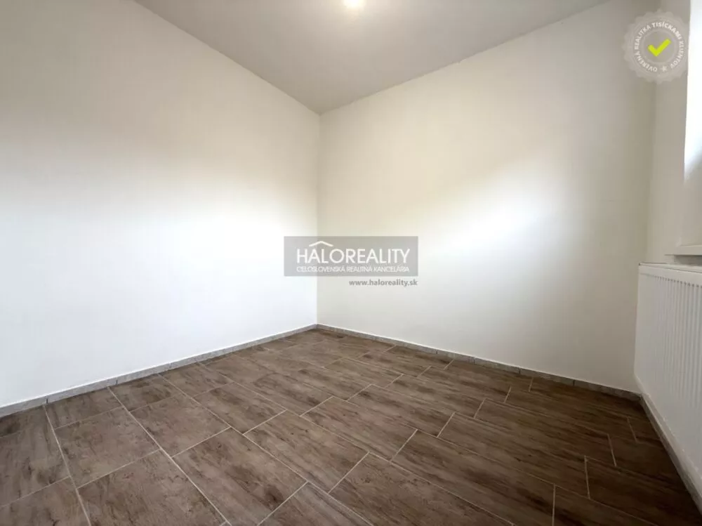 Rodinný dom na predaj 478m2, Chynorany, 163645_4