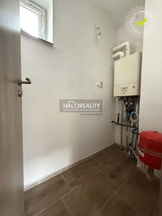 Rodinný dom na predaj 478m2, Chynorany, 163645_6