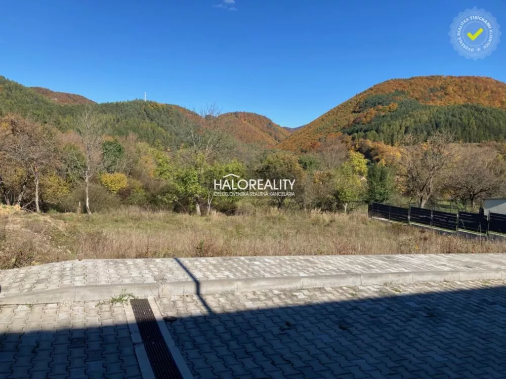 Pozemok pre rod. domy na predaj 711m2, Kľačno, 160067_2