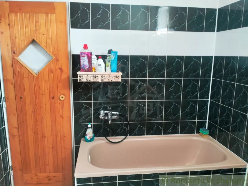 Rodinný dom na predaj 250m2, Nová Lehota, 161547_21