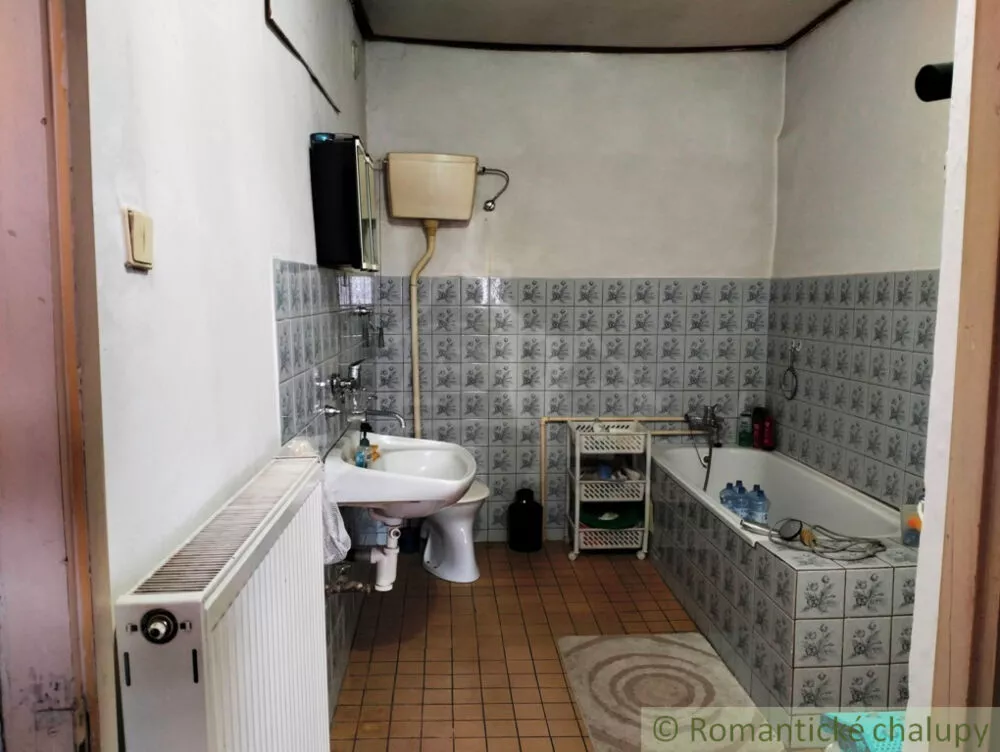 Rodinný dom na predaj 220m2, Beckov, 151249_22