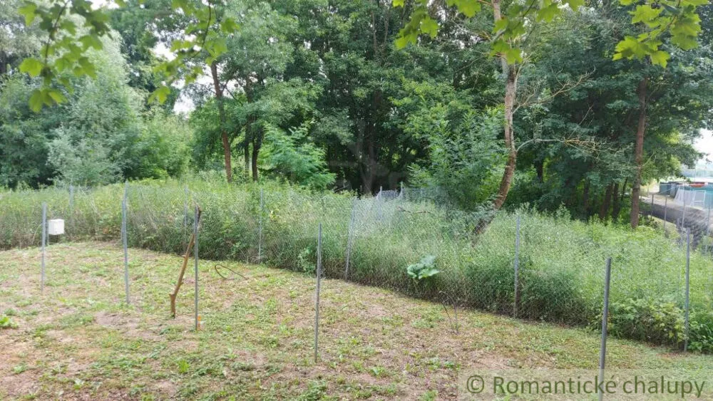 Pozemok pre rod. domy na predaj 560m2, Holíč, 160618_1