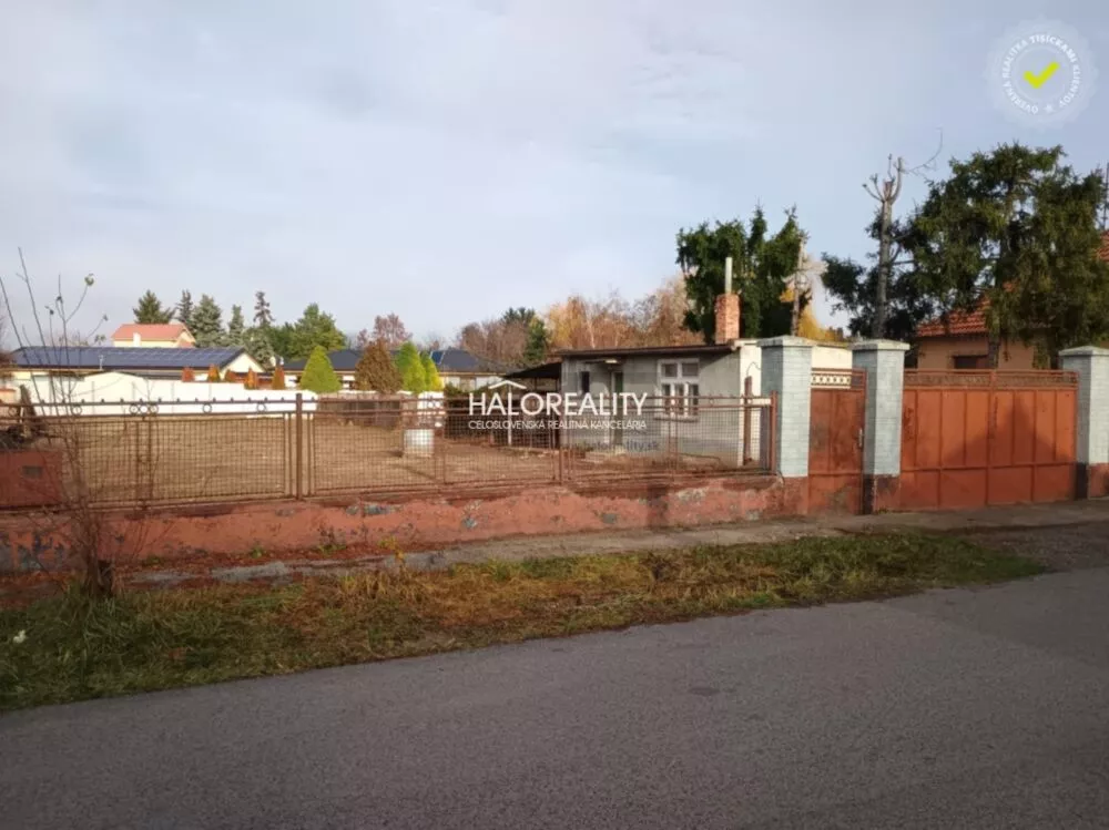 Pozemok pre rod. domy na predaj 824m2, Váhovce, 163852_2