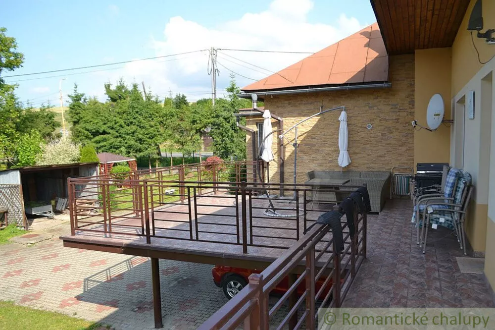 Rodinný dom na predaj 180m2, Ladomirová, 157111_8