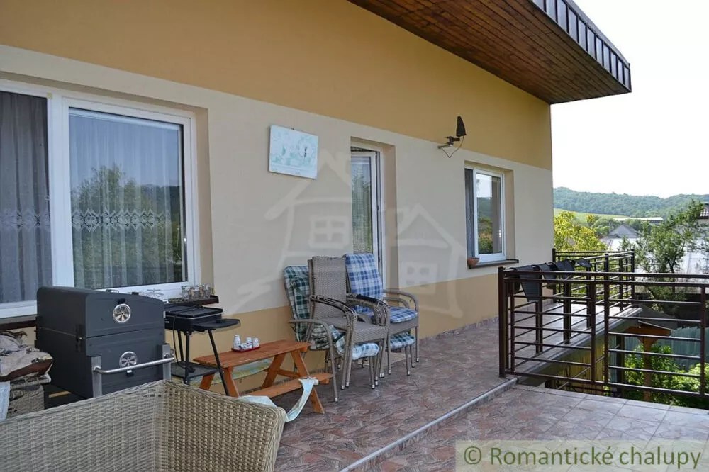 Rodinný dom na predaj 180m2, Ladomirová, 157111_10