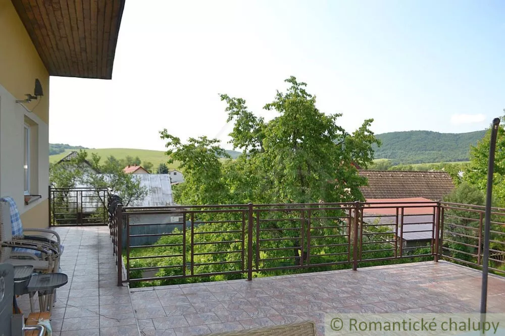 Rodinný dom na predaj 180m2, Ladomirová, 157111_11