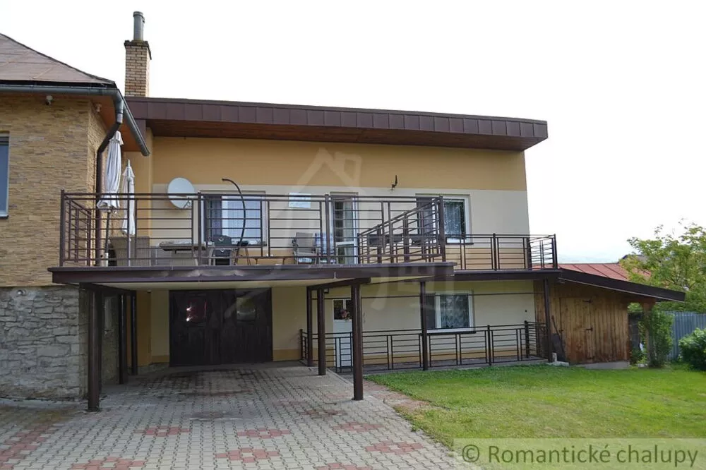 Rodinný dom na predaj 180m2, Ladomirová, 157111_13