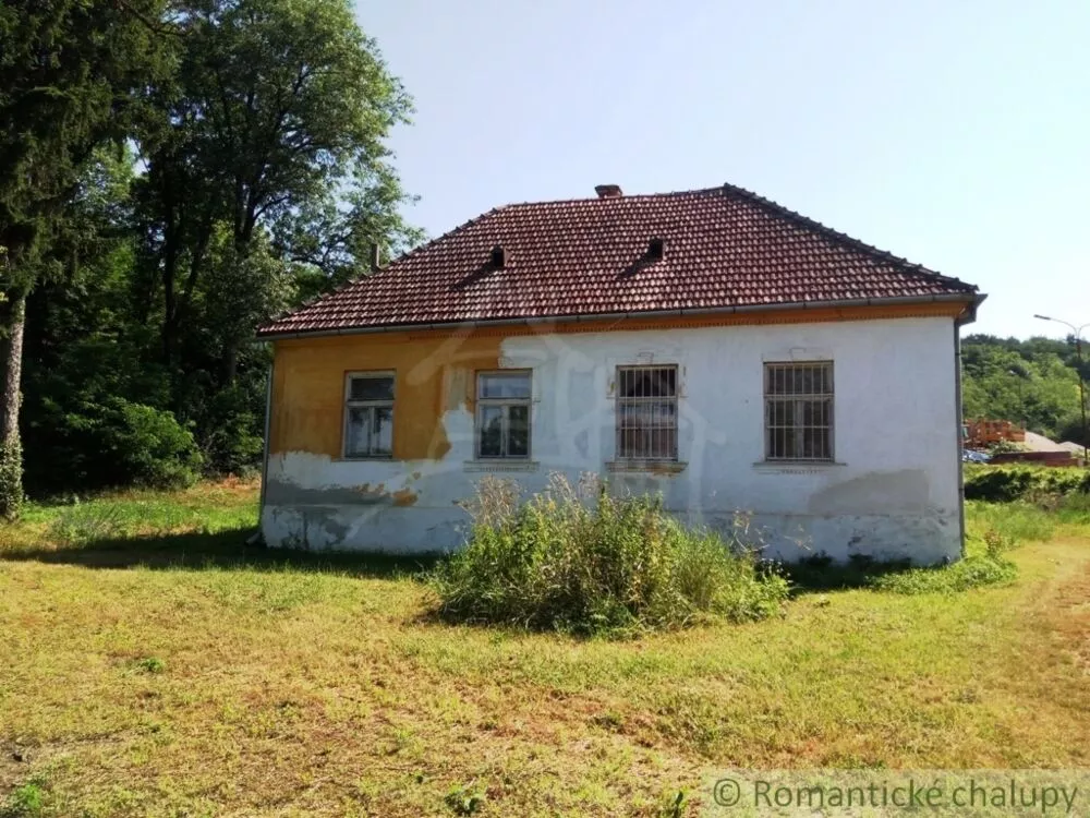 Rodinný dom na predaj 420m2, Modrovka, 125943_0