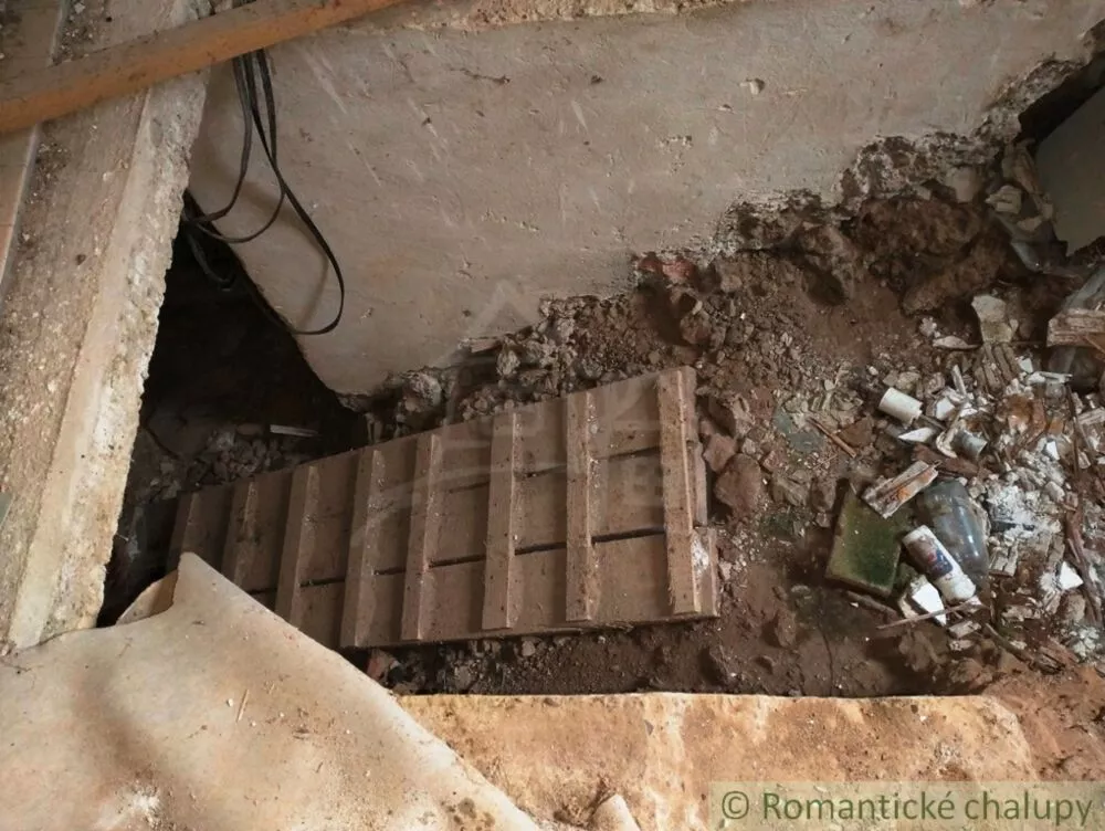 Rodinný dom na predaj 420m2, Modrovka, 125943_16