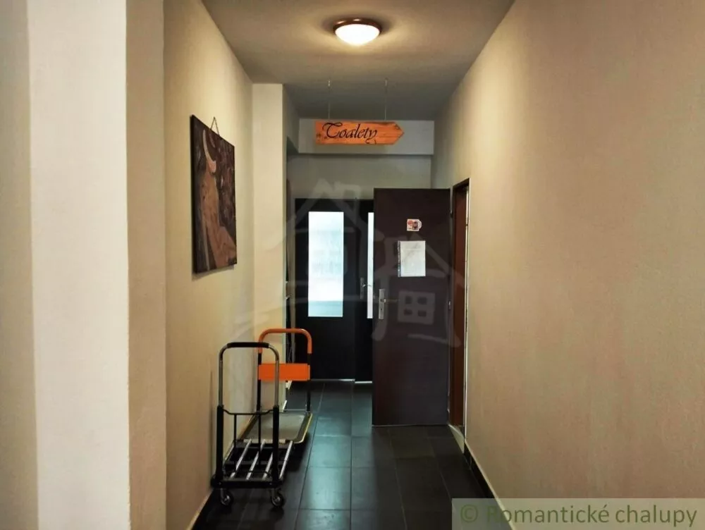 Rodinný dom na predaj 405m2, Horná Streda, 125942_9