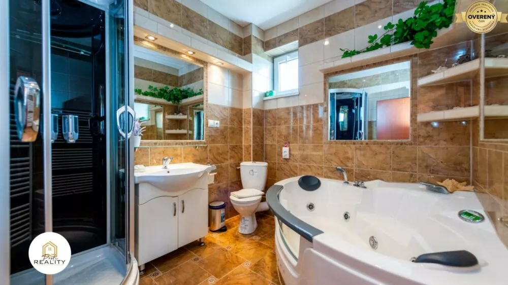 Obchodné priestory na predaj 760m2, Plavnica, 176472_6