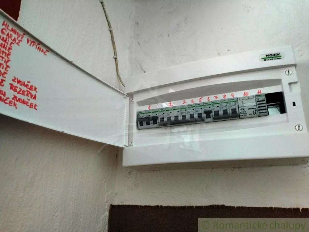 Rodinný dom na predaj 100m2, Adamovské Kochanovce, 176509_24