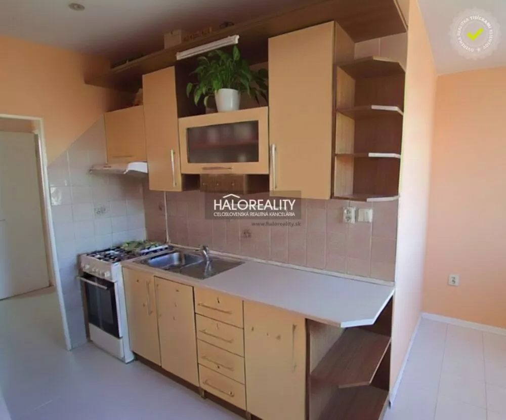 3 izbový byt na predaj 72m2, Lučenec, 176520_1