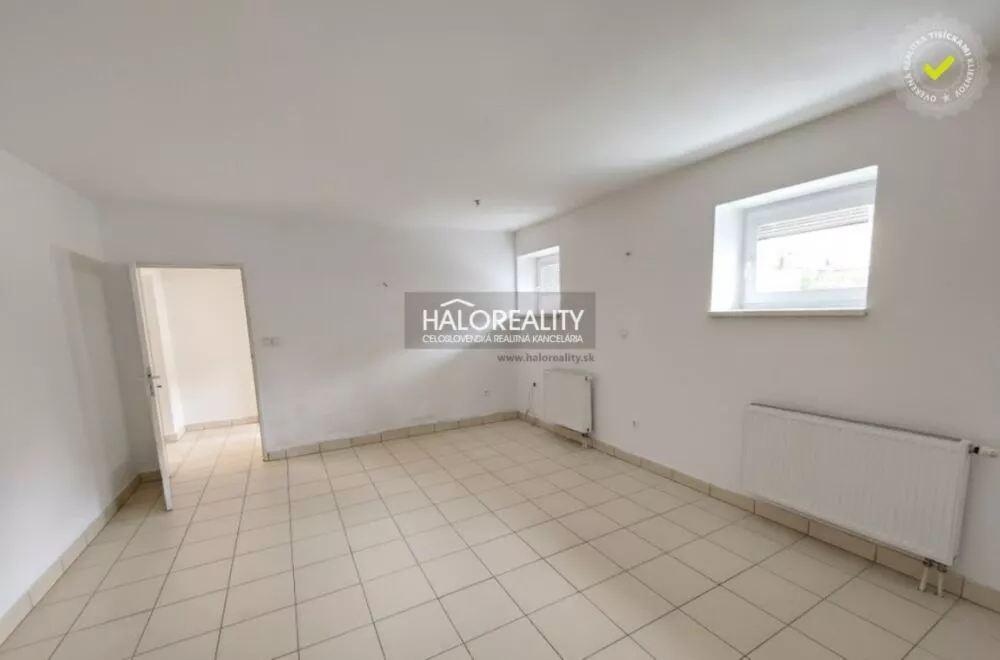 Kancelárie, admin. priestory na predaj 39m2, Prievidza, 176564_0