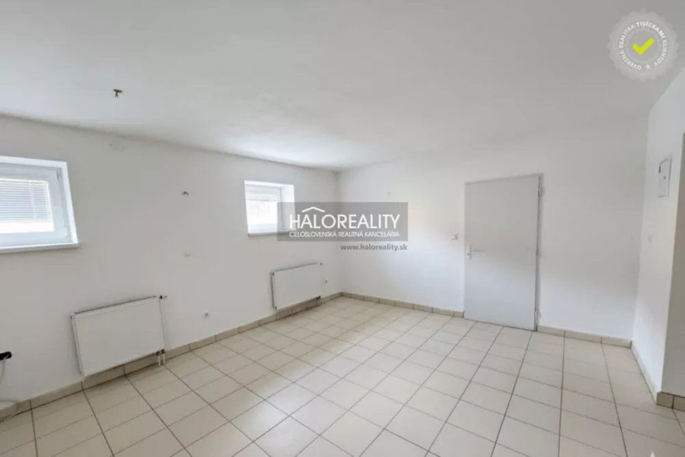 Kancelárie, admin. priestory na predaj 39m2, Prievidza, 176564_1