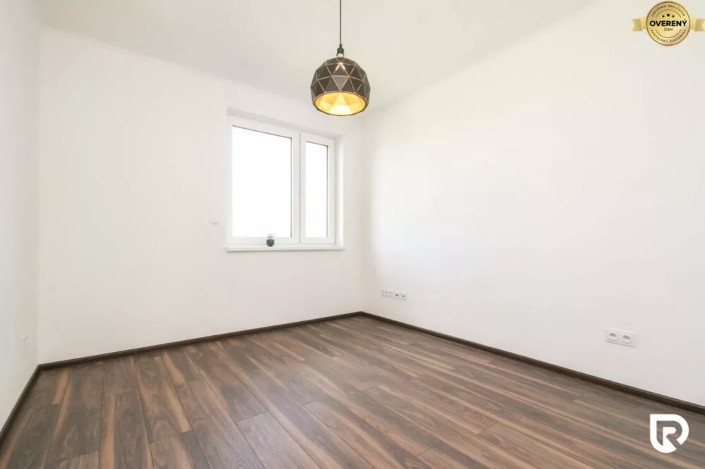 Rodinný dom na predaj 125m2, Pod privádzačom, Trenčín, 176675_11