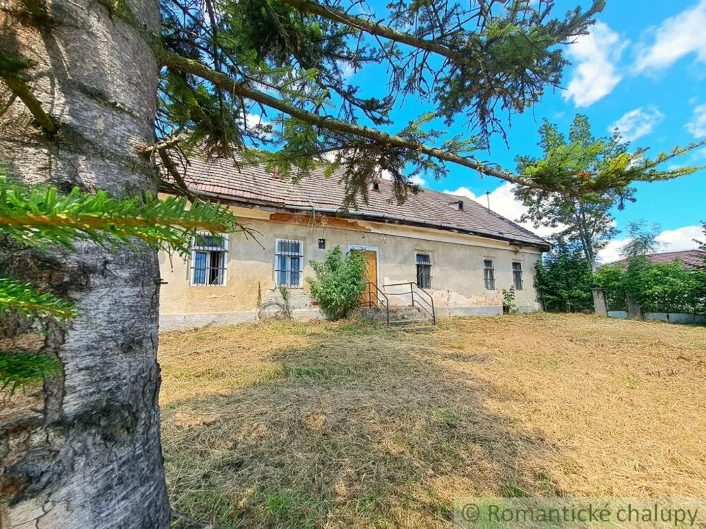 Rodinný dom na predaj 231m2, Hruboňovo, 156762_0