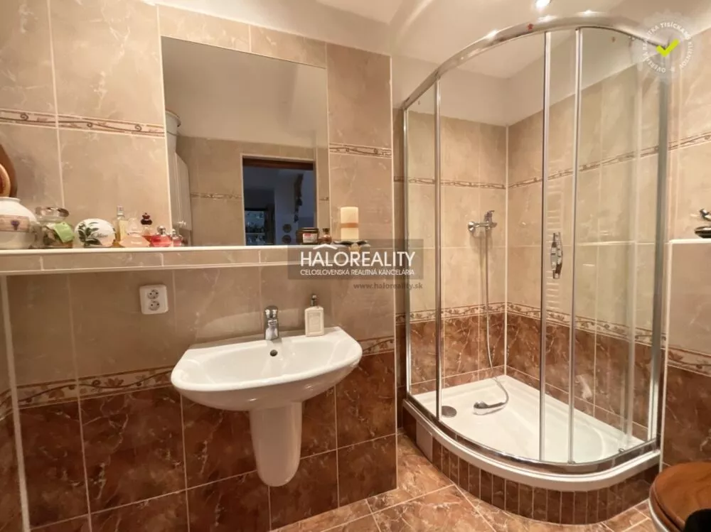 Rodinný dom na predaj 300m2, Banská Bystrica, 176711_8