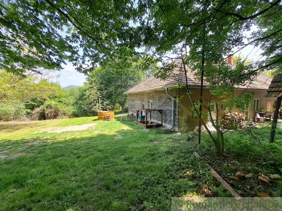 Rodinný dom na predaj 240m2, Jelenec, 148563_28