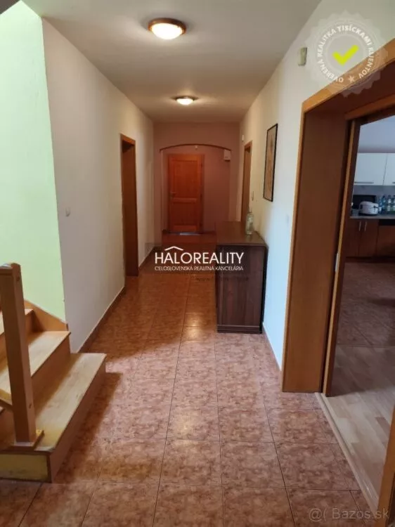 Rodinný dom na predaj 250m2, Sačurov, 176867_9