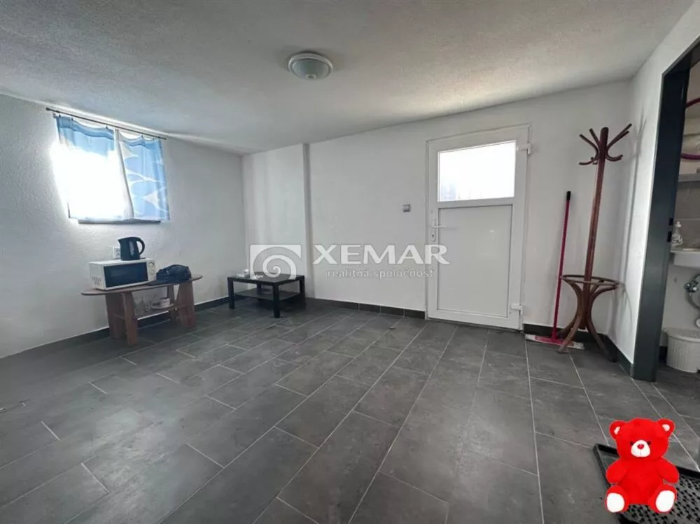 Skladový objekt na predaj 302m2, Iliašská cesta, Banská Bystrica, 176999_4