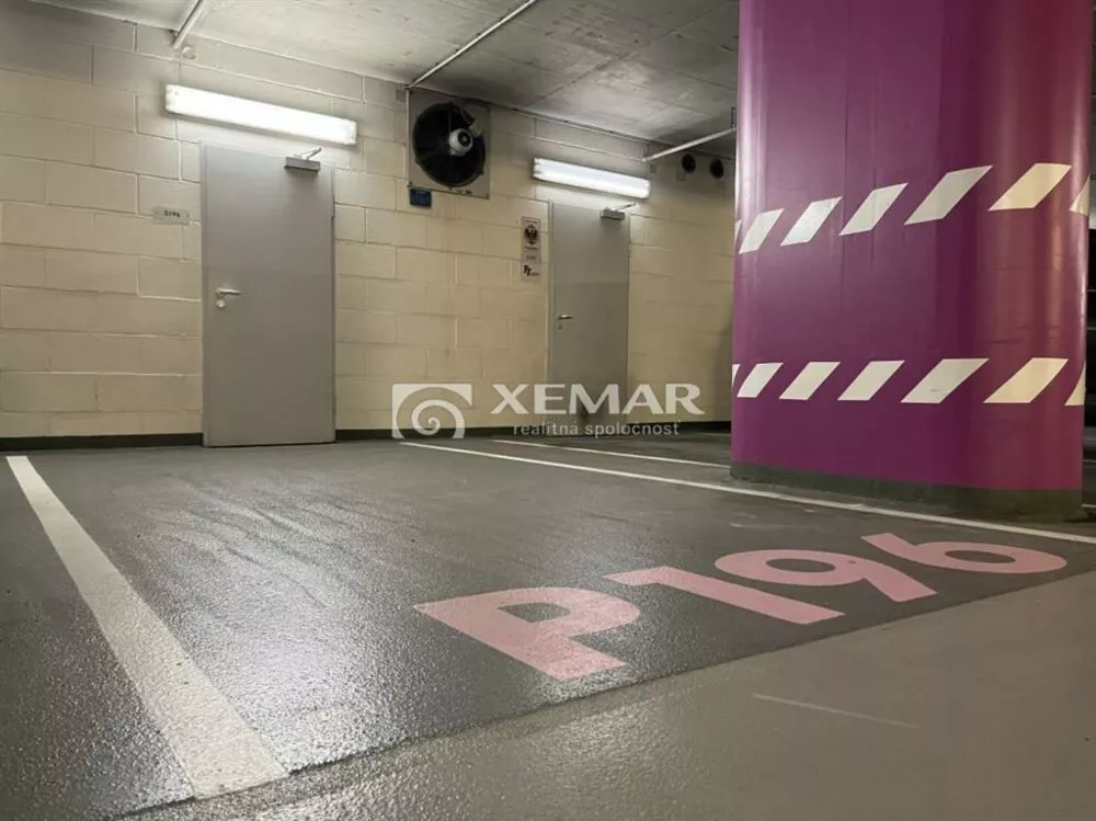 Garáž na prenájom 12m2, Pribinova, Bratislava - Ružinov, 156374_0