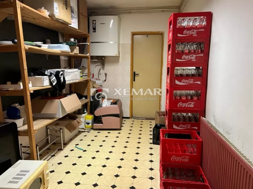 Obchodné priestory na predaj 365m2, J. Cikkera, Banská Bystrica, 121510_9