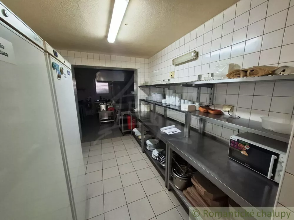 Rodinný dom na predaj 480m2, Pohorelá, 163323_39