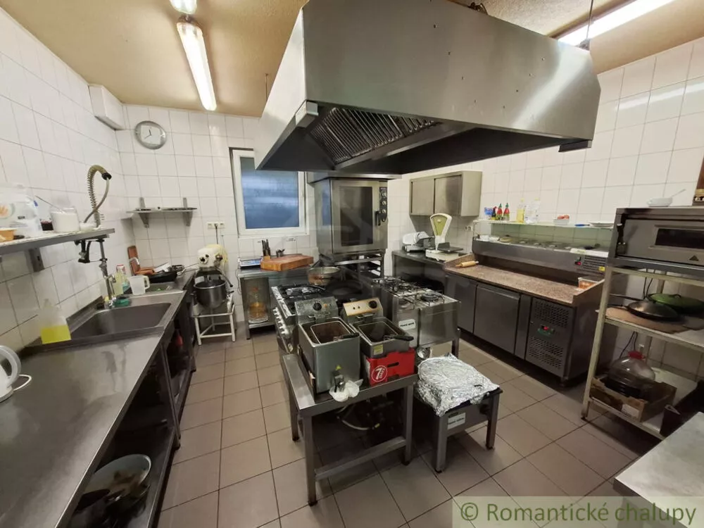 Rodinný dom na predaj 480m2, Pohorelá, 163323_41