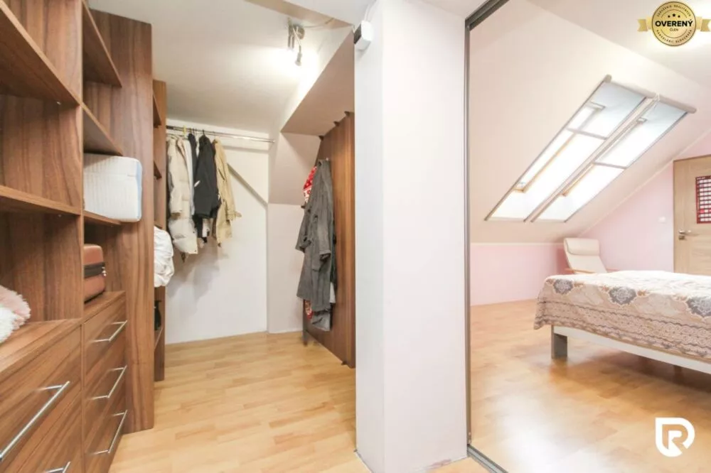 4 izbový byt na predaj 133m2, Melčice, 161419_21