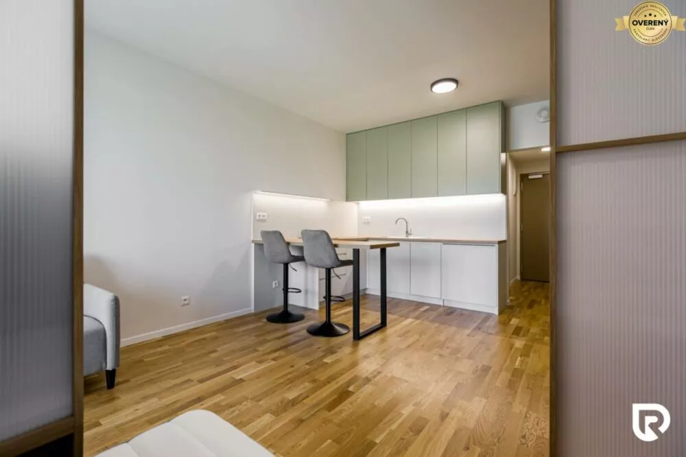 1 izbový byt na prenájom 35m2, Bottova, Bratislava - Staré Mesto, 177203_4