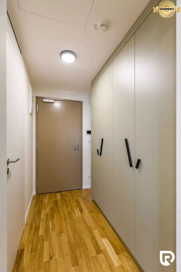 1 izbový byt na prenájom 35m2, Bottova, Bratislava - Staré Mesto, 177203_8