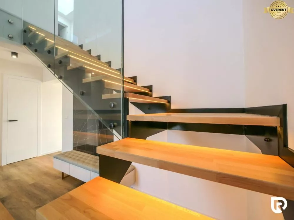 Rodinný dom na predaj 161m2, Legionárska, Trenčín, 177276_1