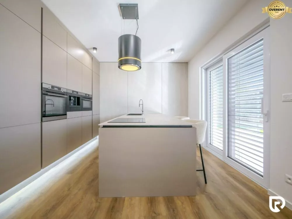 Rodinný dom na predaj 161m2, Legionárska, Trenčín, 177276_5