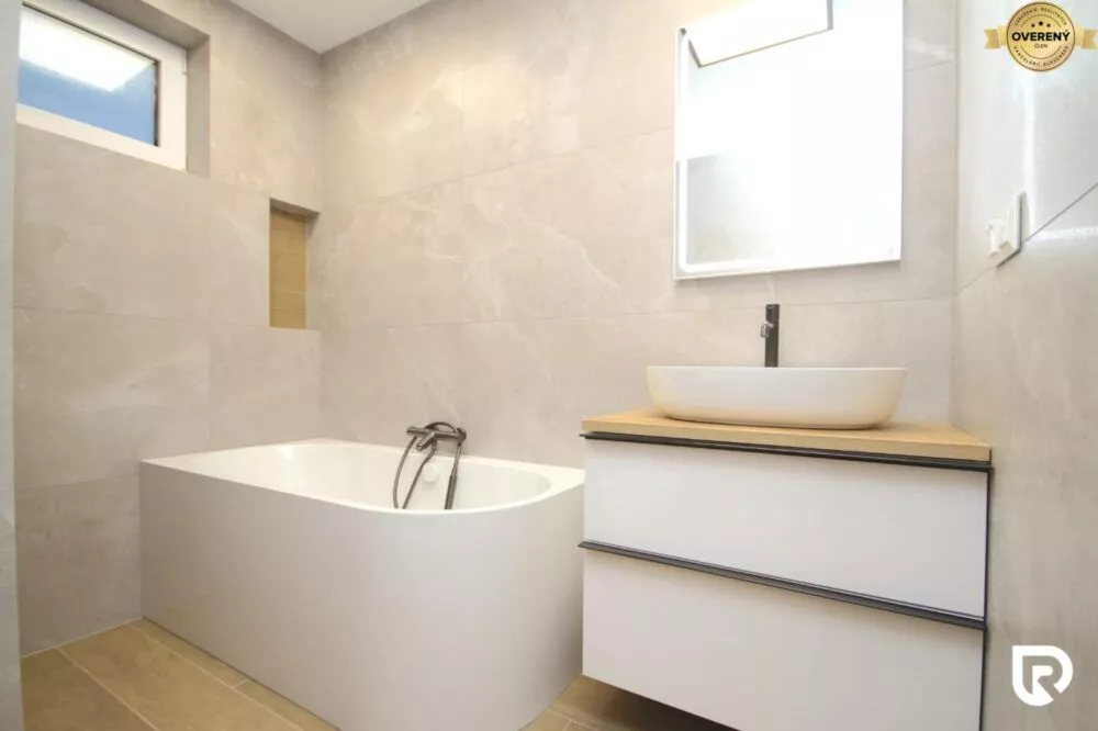 Rodinný dom na predaj 161m2, Legionárska, Trenčín, 177276_11